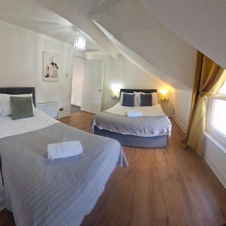 4Br House Popular Ravenhill Road Villa เบลฟาสต์ ภายนอก รูปภาพ